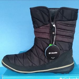 NWT Columbia Boots